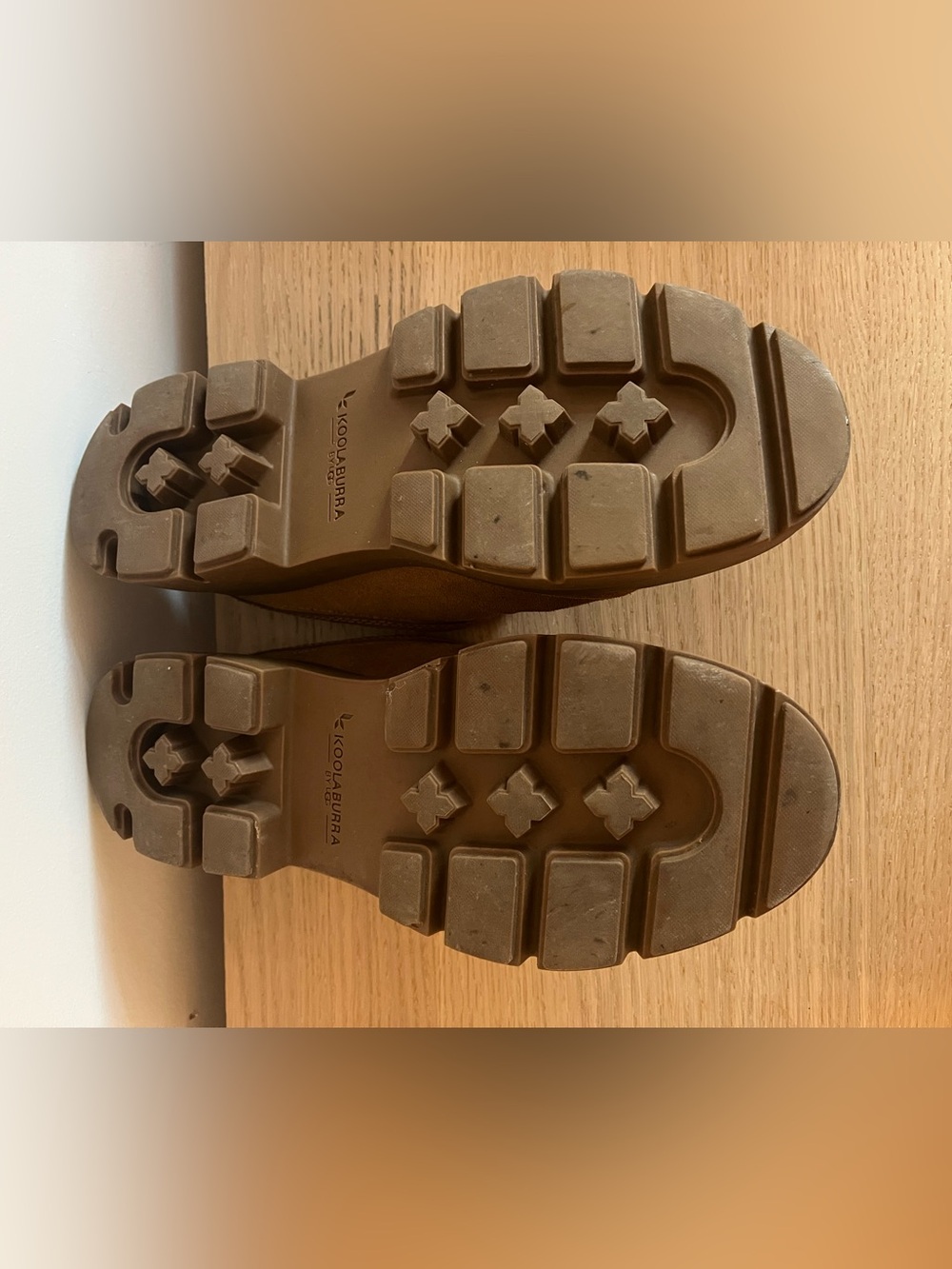Koolaburra by UGG Tan Suede Platform Clog Mule - Picture 5 of 5